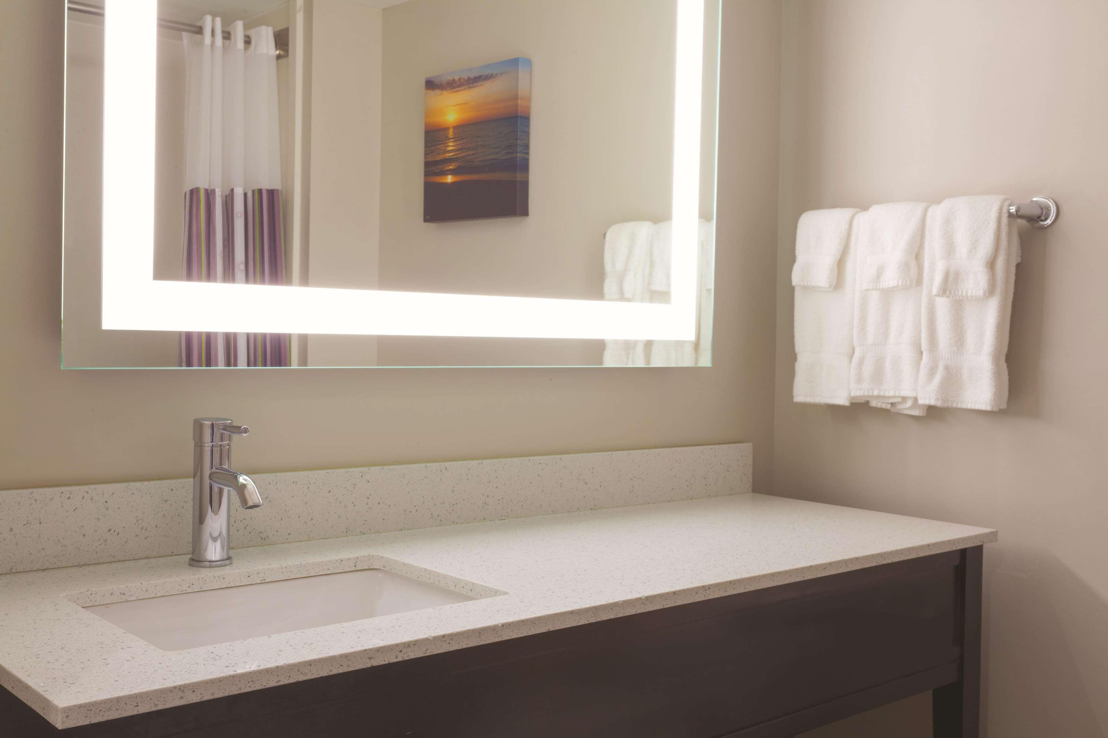 La Quinta By Wyndham Columbus North Hotel Ngoại thất bức ảnh
